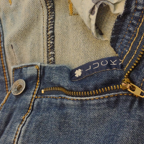 Lucky Brand Boys Billy Straight Stretch 5 Pocket Distressed Blue Jeans - Picture 11 of 12